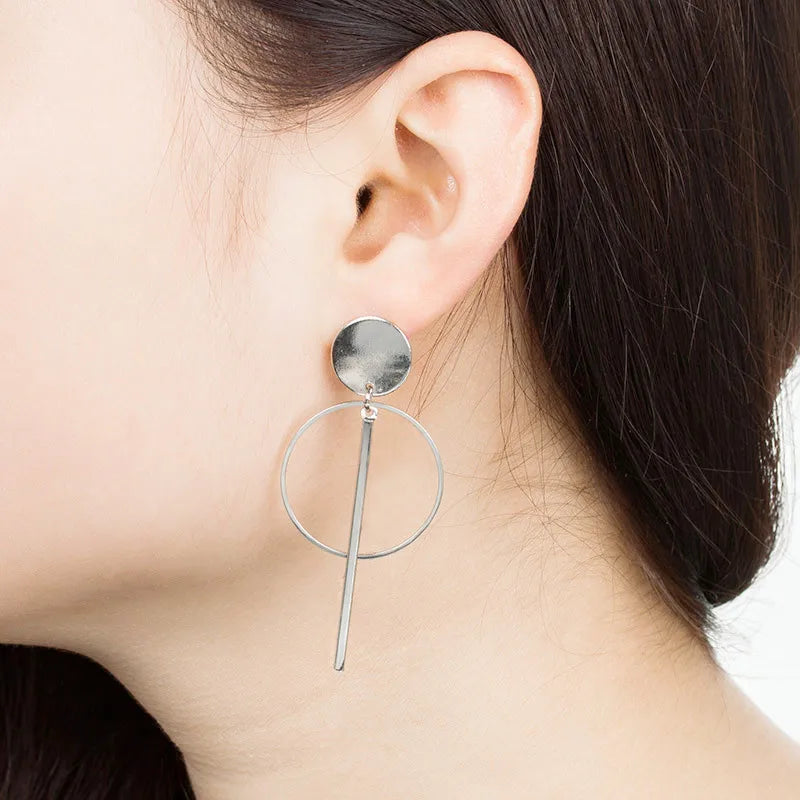 Geometric Clip-On Earrings – No-Piercing Fashion Jewelry for Women