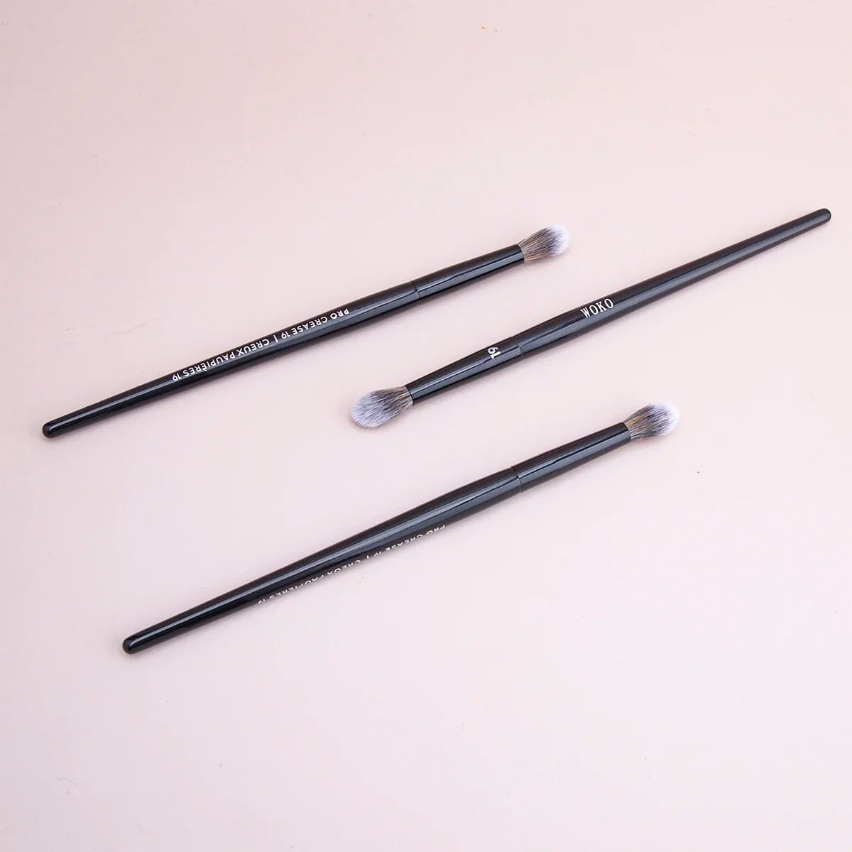 Tapered Crease Brush – Precision Blending for Eyeshadow