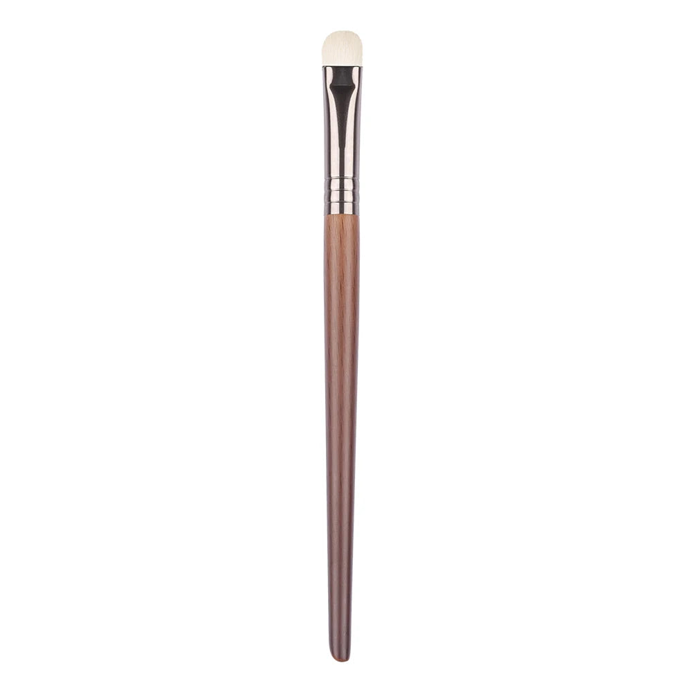 Natural Goat Hair Eyeshadow Brush – Blending & Crease Tool (1pc)