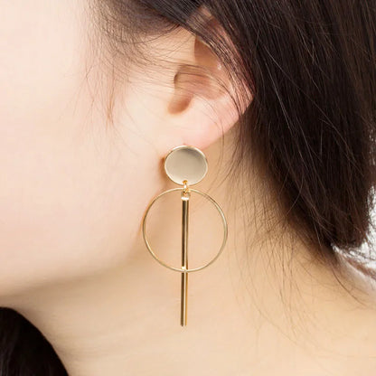 Geometric Clip-On Earrings – No-Piercing Fashion Jewelry for Women