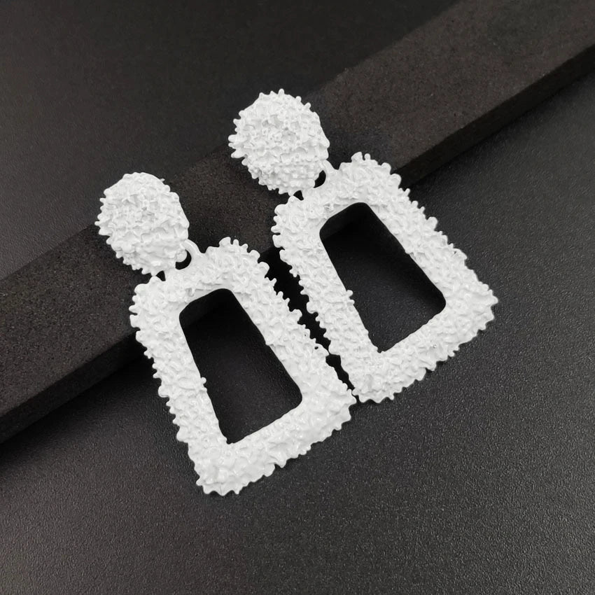 New Hollow Geometric Trapezoid Drop Earrings for Women Personality Punk Carved Metal Brincos Jewelry Hyperbole Trendy Xmas Gift