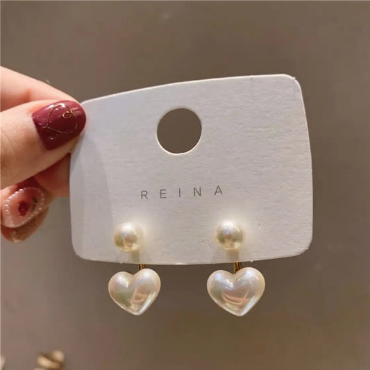 Pearl Heart & Round Stud Earrings – Elegant Imitation Pearl Jewelry